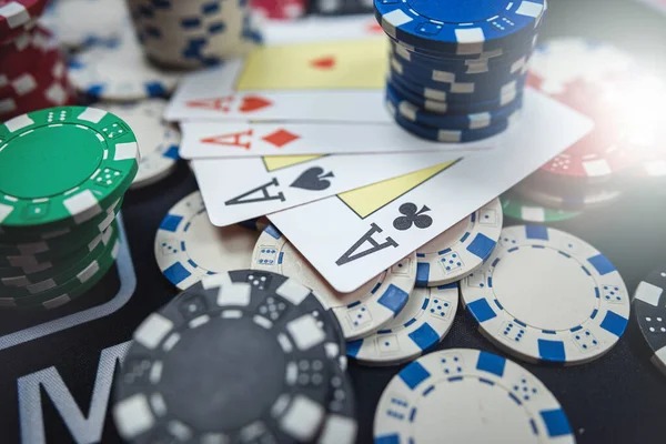 Crazy Time live dealer wheel at joker 768